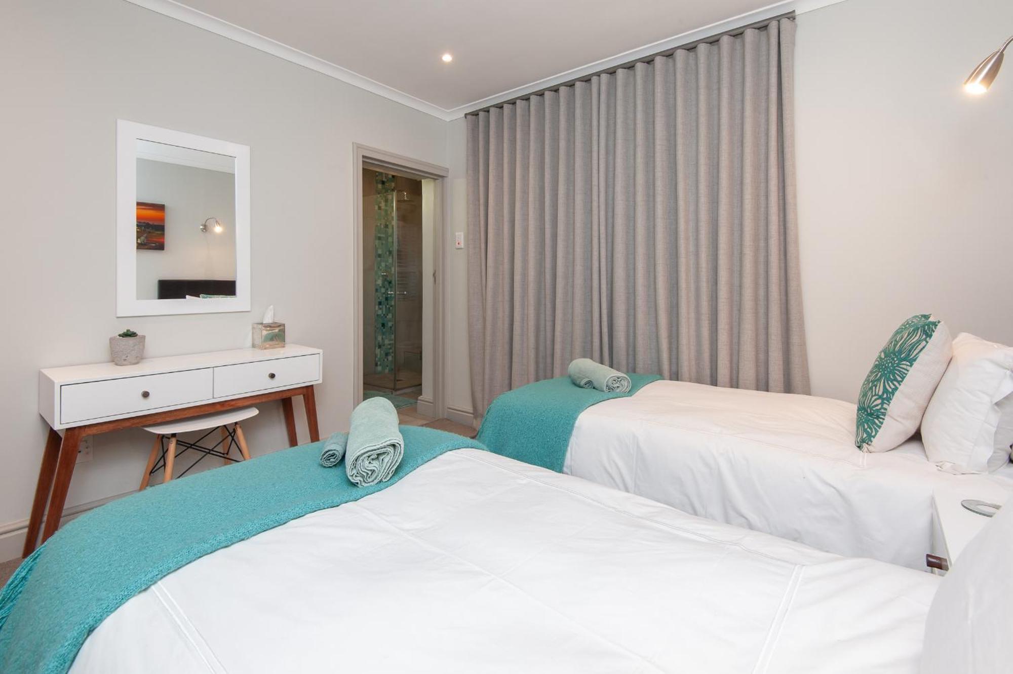 Walker Bay Luxury Seafront Apartment Херманус Екстериор снимка